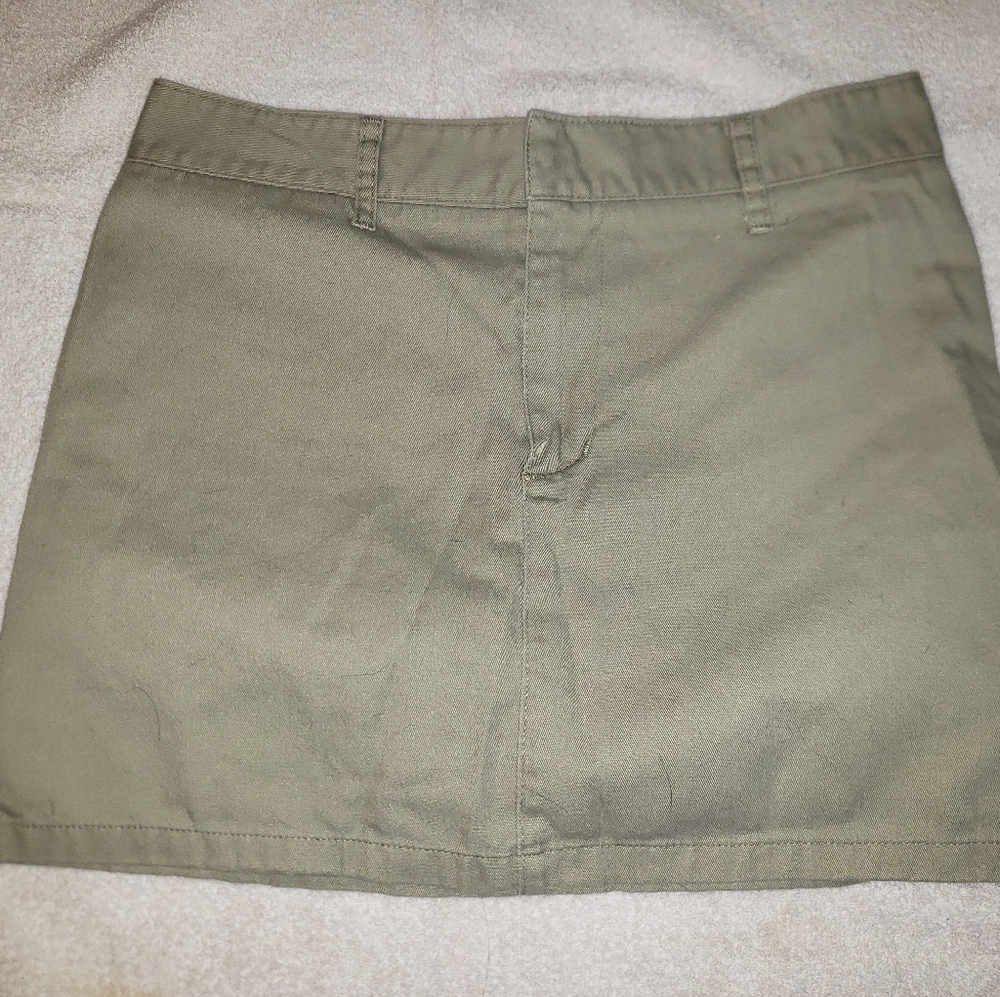 Dickies Khaki Skirt 7